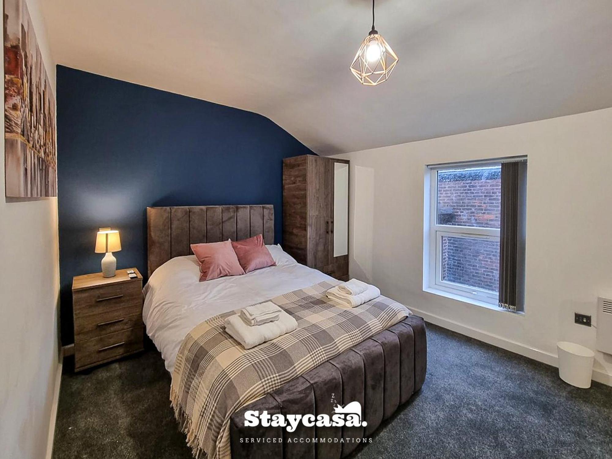 Delightful Spacious Haven With Large Driveway Manchester Exterior foto